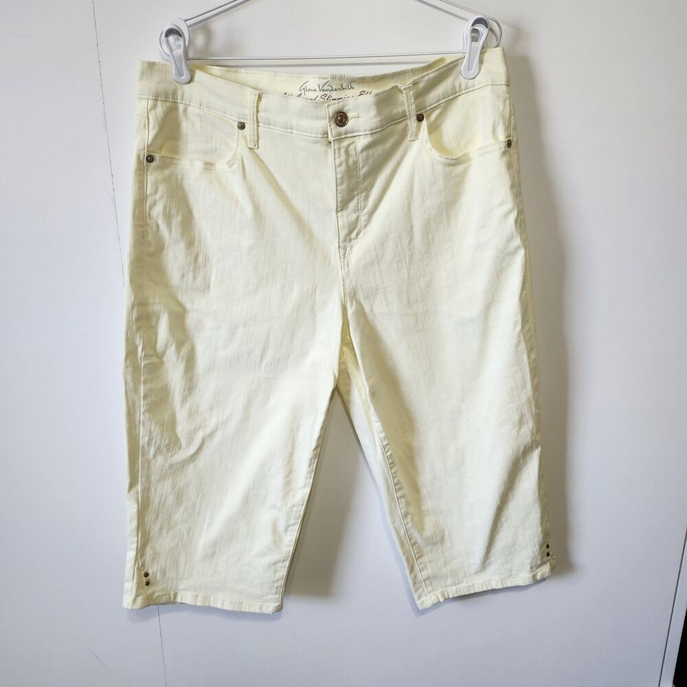 Gloria Vanderbilt Amanda Skimmer Capri Shorts Yellow Denim Slimming Womens Sz 14